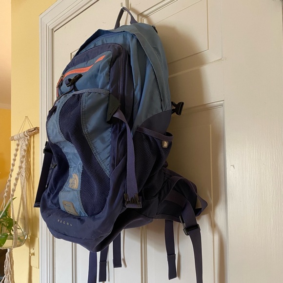 North Face Backpack - Picture 4 of 10